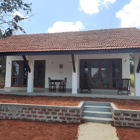 Moni Farm House Wilpattu Nochchiyagama Eksteriør billede