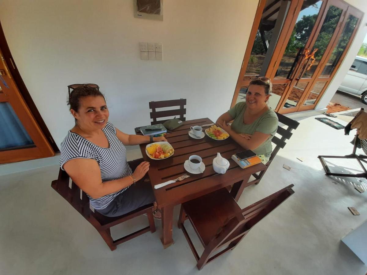 Moni Farm House Wilpattu Nochchiyagama Eksteriør billede